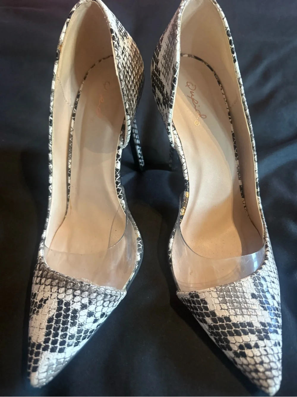 Women's Snake-Print Pointed Toe Pumps in Black & White